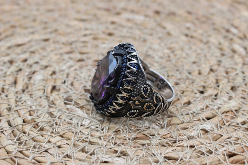 Amethyst Silver ring-Violet Bloom