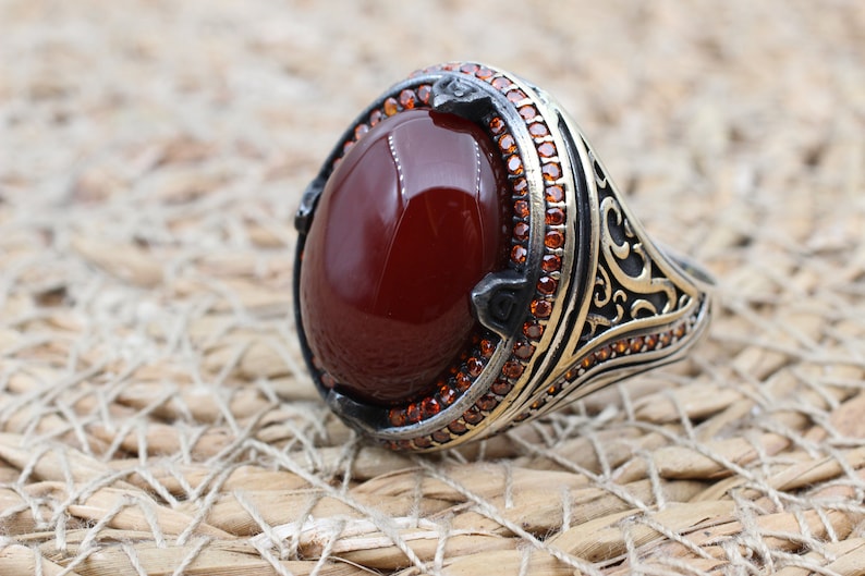 Aqeeq Silver ring for Men The great Healer