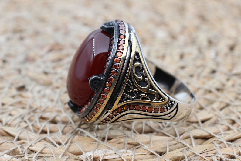 Aqeeq Silver ring for Men The great Healer