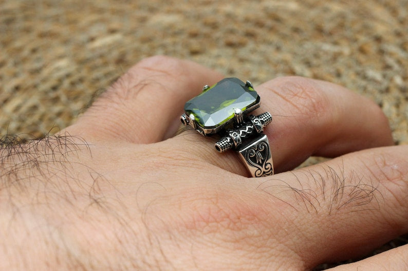 Peridot  Silver ring for Men-Ottoman