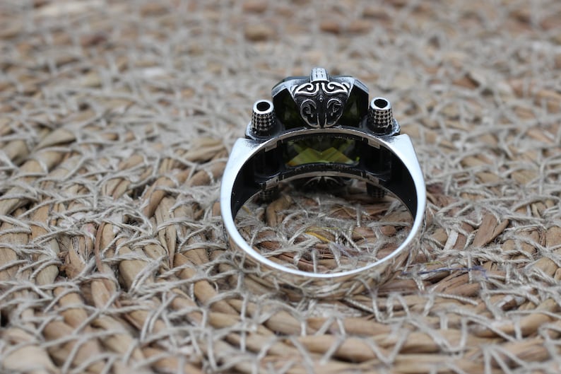 Peridot  Silver ring for Men-Ottoman