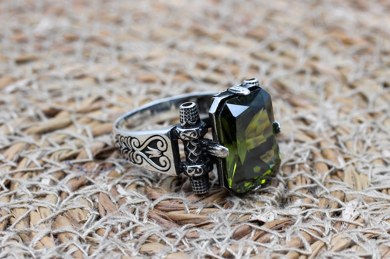 Peridot  Silver ring for Men-Ottoman